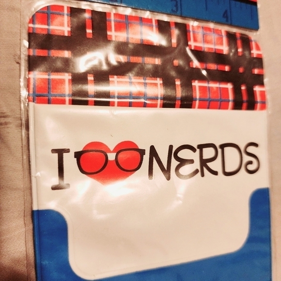 NWT Geek Chic Pocket Protector "I ♡ Nerds" Halloween Costume Cosplay Genius New - Picture 2 of 4